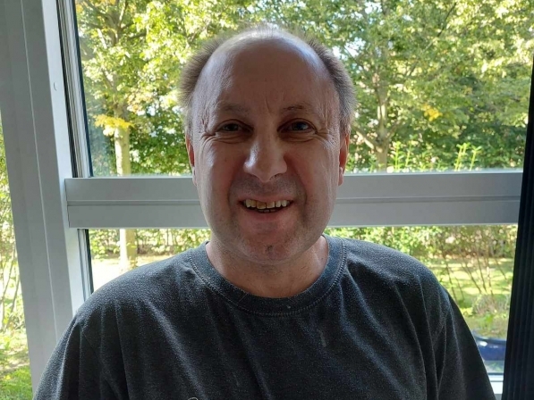 Dennis70